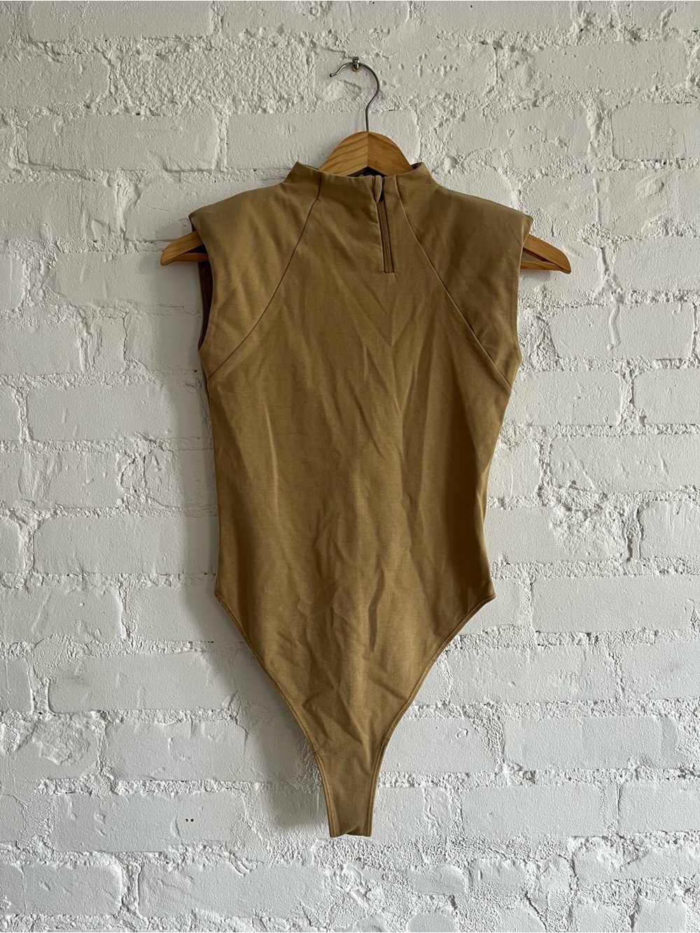 Sleeveless Mock Neck Bodysuit in Olive Tan